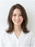 小顔レイヤー×鎖骨ミディアム【大人可愛いグレージュ】