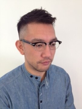 イケノウエ(ikenoue') グラデーションベリーショート