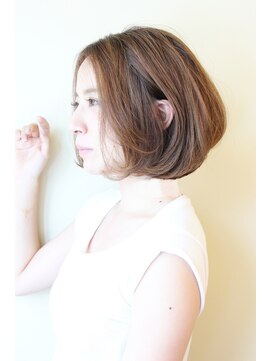 レウナ 外苑前(Reuna) おとな女子・耳かけスタイル【外苑前・表参道・青山】