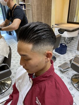 グルーマーズトウキョウ(GROOMER/S TOKYO) スキンフェードカット　オールバック【GROOMER/S TOKYO】
