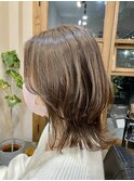 女性らしさを引き出す外ハネミディアムスタイル☆