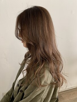 ビア 門前仲町(bia) 透明感ベージュ