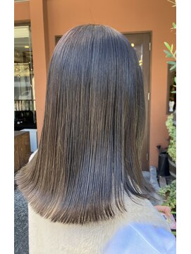 ココカラヘアー ニコ(cococara hair nico) 髪質改善ストレート/潤ツヤ髪/ミディアムボブ/切りっぱなし