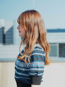 フローラビューティーヘアー(Flora Beauty Hair) ガーリーロングヘア/20代/30代/40代/50代/岡山/表町