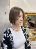大人ボブスタイル　ワンブリーチミルクティー　二子玉川用賀