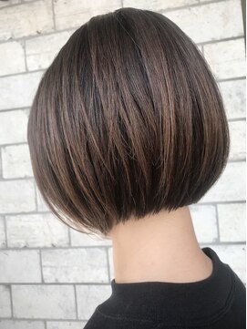 ラーサ(LaHzA) Guest Snap● 20代30代大人かわいい小顔丸みボブ