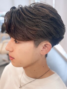 バース バイ ハピネス(BIRTH by happiness) 奈良men'sフェザーパーマフェザーショート