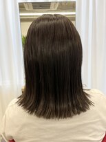 ウイ バイ ファースト 北四番丁店(u'i by first)&nbsp;切りっぱなしオリーブベージュミディアム