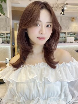 グランド(GRAND) セミロング30代40代ストレートレイヤー前髪なし前髪あり表参道