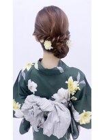 ワァームブライダル(Wa-fam Bridal) サイドシニヨンヘア