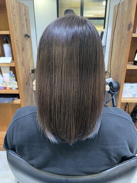 ダスティ 豊科駅前店(Dasty) 安曇野で叶える艶髪×インナーカラー