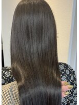 トゥーリ(tuuli)&nbsp;髪質改善カラー＊オリーブグレージュ　オリーブベージュ