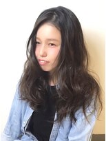 ミレニアム ニューヨーク 新所沢店(MILLENNIUM NEW YORK) ダークアッシュとフェミニンカール