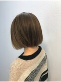切りっぱなしスタンダードボブ