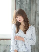 ロゼ(rosee) シンプルだけどこだわりたい…ゆるシルエット×ニュアンスカール