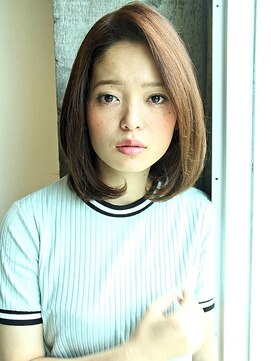 ヘアメイク フレンシア(hair make flencia) 前髪長めのワンカールロブスタイル