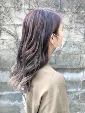 オクルス(OCULUS) Whiteバレイヤージュ