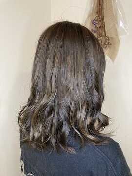 ソンリエ(SONRiE) ブルーアッシュ