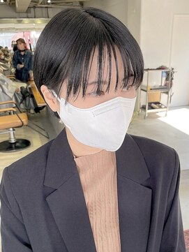 スー 渋谷(suu) 大人ショートカットマッシュショートボブ丸みショートカット