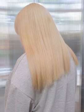 フィッツコア(FITS CORE) ホワイトブロンド・複雑履歴・ムラ修正