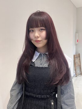 イル(ill) ワインレッド ボルドーカラー 顔周りカット