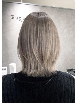 ユーフォリア 新宿店(Euphoria) ★20代30代40代ハイトーン小顔カットイメチェン前髪こなれミディ