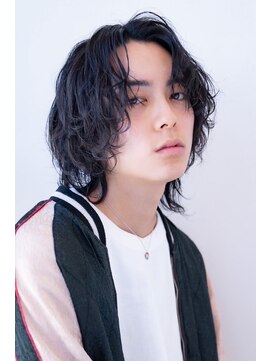 イルハバナ 渋谷(ill HAVANA) ミディアムスパイラルパーマ【渋谷駅】