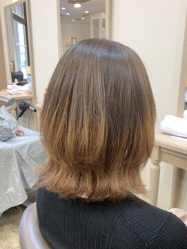 アルターリール(aL ter Rire) 暗めカラー/デザインカラー/フェイスフレーミング/福原遼華/鎌取