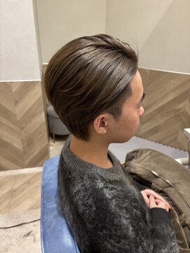 アストレアバイイーリス(ASTRAEA by Iris) メンズカット×ダブルカラー