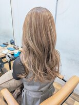 ジェナ(Jena) セミロング/ハイライトカラー/オリーブベージュ/横浜