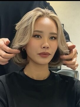 メリー オオサカ(Merly Osaka) 心斎橋/バレイヤージュ/レイヤーカット/海外レイヤー