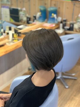 スウェル ヘアーデザイン(Swell) ブルーアッシュボブ