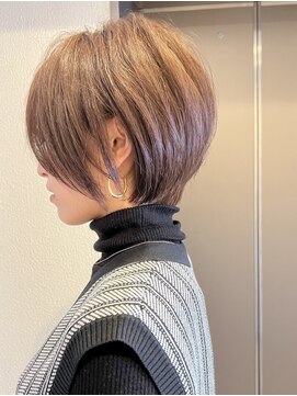 カノア(KANOA) スッと収まる大人ひし形ショート