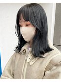 グレーカラー×顔まわりレイヤー