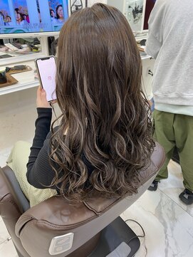 シャンティ 札幌駅前店(Shanti) グレージュカラー