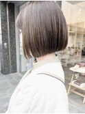 ボブ × オリーブグレージュ