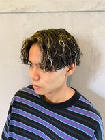 シリー 南風原店(SILLY)&nbsp;沖縄メンズツイストスパイラルパーマハイライト