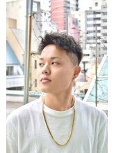 ワールドシップモトマチ(WORLD SHIP MOTOMACHI) 岡井 充輝