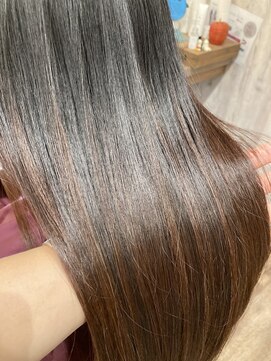 ユーリカ リチェルコ 四天王寺前夕陽ケ丘店 髪質改善/トリートメント