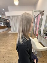 コワファースト 別府&nbsp;大人可愛い20代30代40代50代60代ショート/白髪ぼかし/大分/別府
