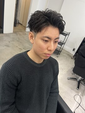 キング 高槻(K!ng) 縮毛矯正髪質改善ハイライトレイヤーカット高槻美容室エクステ