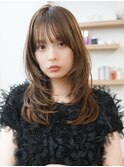 顔まわりを包み込むハッシュレイヤーセミロング★