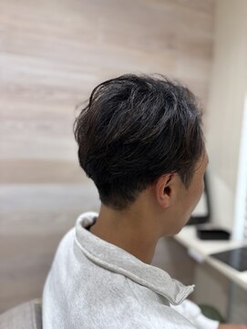 シーク センター南店(seek) メンズ刈り上げセンターパート