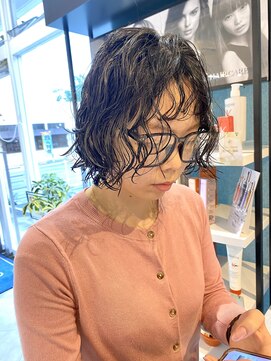 アンジュベイナハ (Ange Bay NAHA) クセ毛風ゆるパーマ