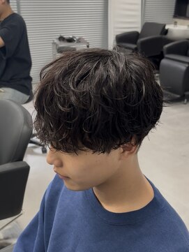 ガオプロデュースバイレボ(gao produced by revo) シャドウパーマ/波巻きシャドウ/ メンズ/眉カット