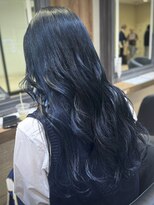 ケンジ 横須賀中央(KENJE)&nbsp;ｗカラーブルーブラックブリーチカラーオージュア髪質改善