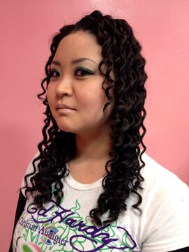 ゴーゴーヘアー(GOGO HAIR) 束感を残した、【ツイストスパイラルパーマ】