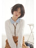 ほのかに揺れる毛先にリラックス感漂う外国人風ニュアンスパーマ