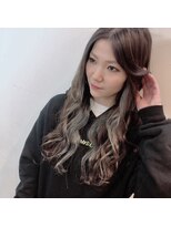 カペリマレーナ(Capelli Malena)&nbsp;オフィスでも素敵♪グレージュの透け感カラー☆イルミナカラー