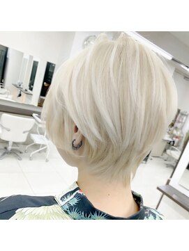 メルシー 福岡天神店(Merci) ショートヘアースタイル